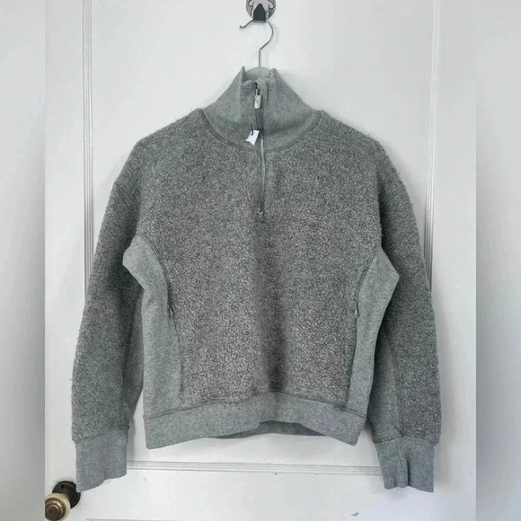Lululemon stand out Sherpa half zip grey sweater Size 4 - Picture 7 of 7